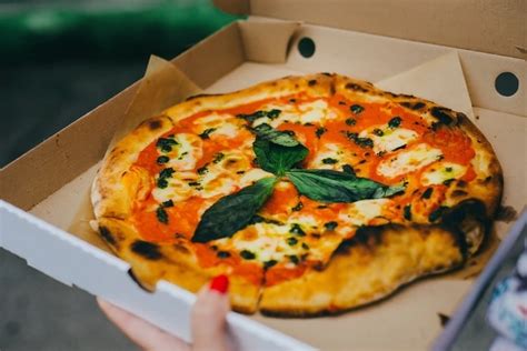 Pot fi cutiile de pizza reciclate Iată ce ar trebui să știi despre