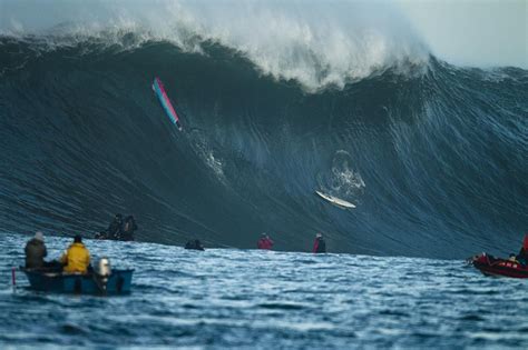 Mavericks, California | Surfing waves, Big wave surfing, Surfing