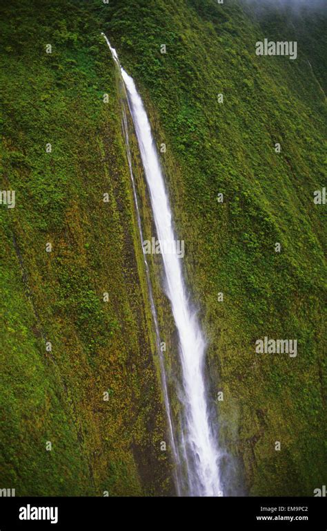 Hawaii, Maui, Honokohau Valley, Honokohau Falls Stock Photo - Alamy