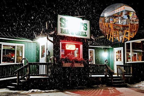 This Michigan Bar and Grill is an Upper Peninsula Hidden Gem