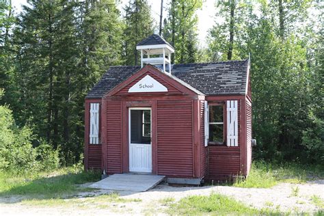 QE3A4563 Polar Bear Habitat Heritage Village Cochrane Flickr