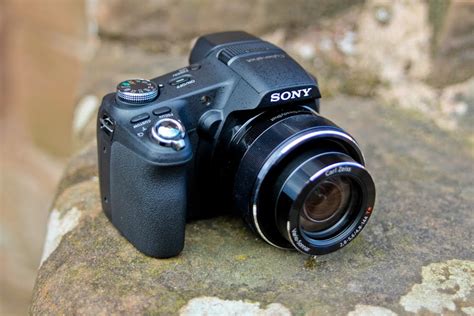 Sony Cyber Shot DSC HX100V 16 2 Megapixel Digital Camera Review