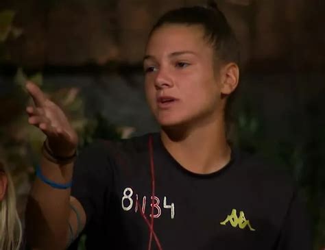 Survivor ın Yüz Karasısın Evrim ve Nisa Nagihan ile Kapıştı Acun