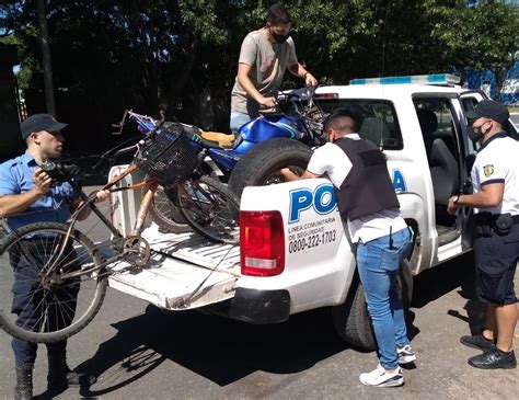 Allanamiento en barrio El Molino La Policía recuperó una moto y una