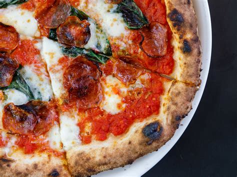 Coastline Artisan Pizzeria - Review - First Ward - Houston - The Infatuation