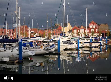 Yachts In Kingston Upon Hull Marina East Yorkshire England Uk Stock