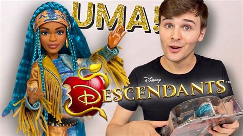 Uma New Disney Descendants Rise Of Red Doll By Mattel Unboxing