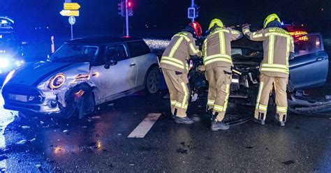 Alpen J Hrige Frau Aus J Chen Verletzt Sich Bei Verkehrsunfall In Veen