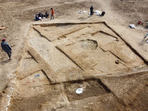 5 000 Year Old Public Eating Space With Food Still Inside Discovered In