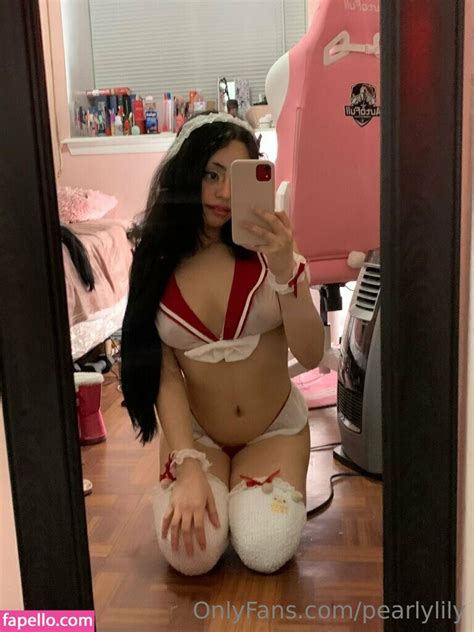 Pearlylily Pearlylilys Nude Leaked Onlyfans Photo Fapello