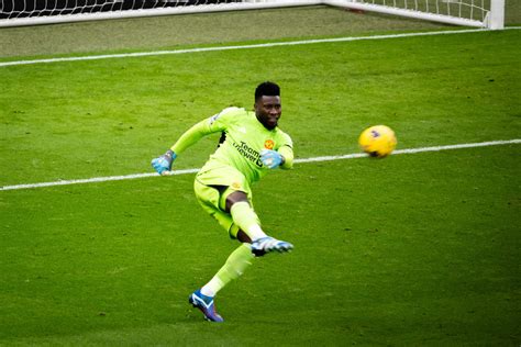 Andre Onana And Marcus Rashford Send Messages To Manchester United Fans