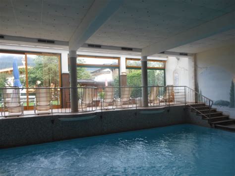 Pool Mari Pop Hotel Ried Im Zillertal Holidaycheck Tirol