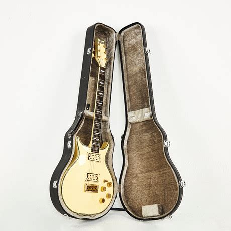 GITARR 1980 tal Washburn Wing serien detaljer i pärlemor Övrigt