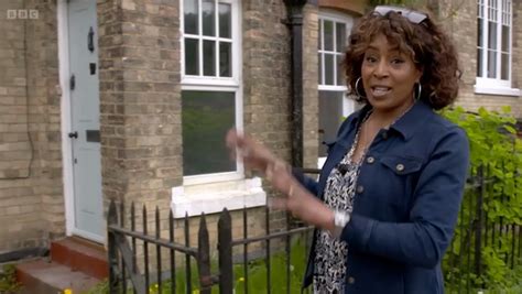 BBC Homes Under The Hammer Host Admits She S Jealous Of Homeowner