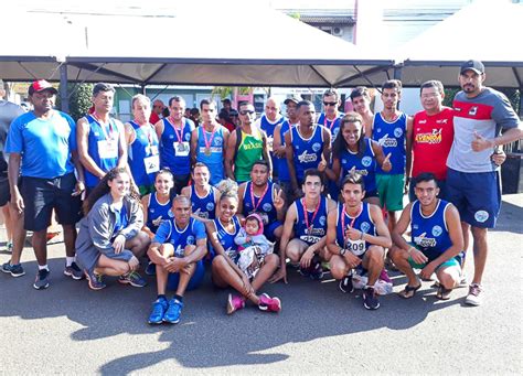 Prefeitura De Assis Atletismo De Assis Conquista 8 Troféus Em Corrida