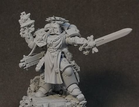 A Black Templars Primaris Captain Leading his Men to Battle : r ...