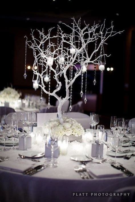 60 Adorable Winter Wonderland Wedding Ideas Winter Wedding Table