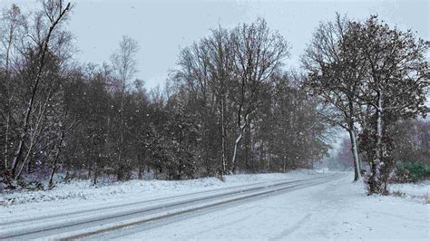 Schnee In Nrw Hier Ist Es Im Westen Schon Winterlich Wei