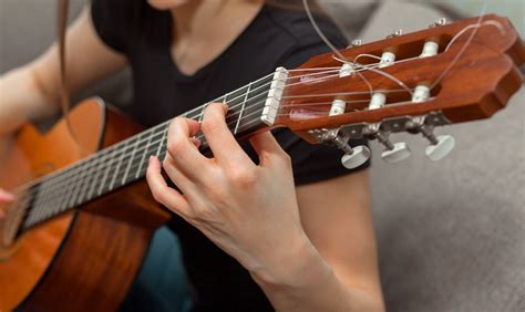 Come Collegare La Chitarra Al PC In Modo Facile