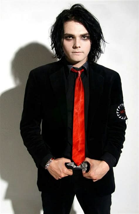 Gerard Way My Chemical Romance Photo 39240484 Fanpop