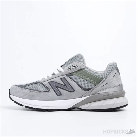 New Balance 990v5 Grey