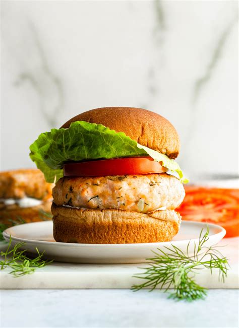 Lemon Dill Salmon Burgers • Daisybeet