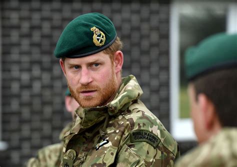 Prince Harry in Uniform at Green Beret Presentation 2019 | POPSUGAR ...