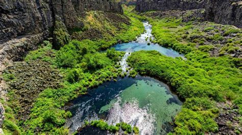 15 Gorgeous Waterfalls In Twin Falls You Can't Miss In Idaho