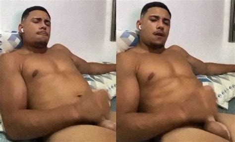 Influencer Marcus Benfica Pelado exibindo Pênis Grande FAMOSOS NUS