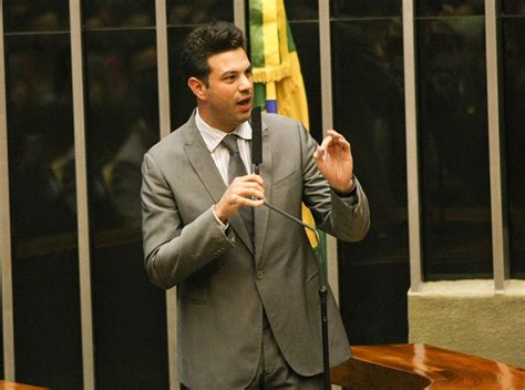 Líder do PMDB na Câmara diz que não votará MP 665 Jornal do Comércio