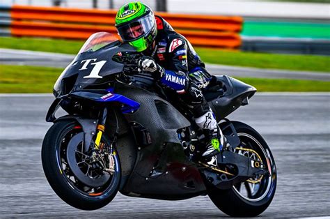 Shakedown Test Motogp Sepang Cal Crutchlow Tercepat Ditempel