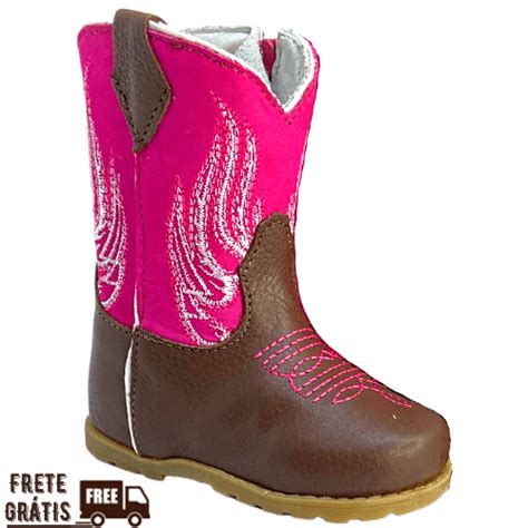 Topo 45 Imagem Bota Chapeu Rosa Png Br Thptnganamst Edu Vn