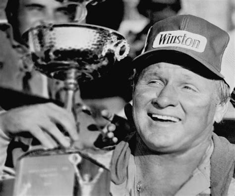 Nascar Hall Of Famer Cale Yarborough Dies At Age Of 84