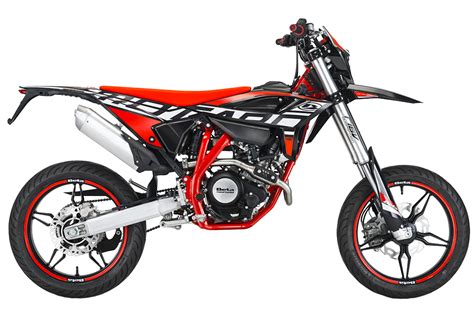 Beta RR 125 4T Motard LC 2023 Motochecker