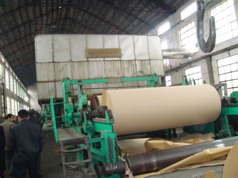 Waste Paper Recycling Machine And Kraft Test Liner Paper Production