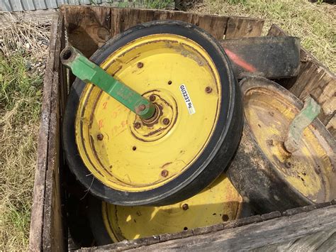 John Deere 7000 Planter Parts Bigiron Auctions