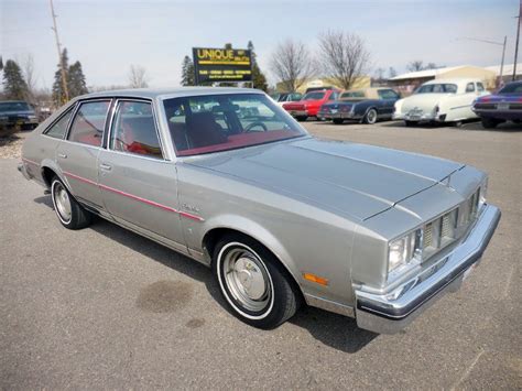 Fastback Oldsmobile Cutlass Salon Brougham Barn Finds