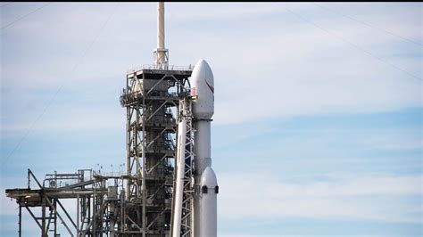 Lancering Falcon Heavy Raket Met Tesla Aan Boord Rtl Nieuws