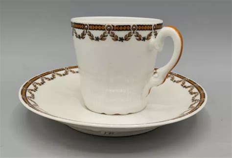 ANCIENNE TASSE À café en Porcelaine de Limoges décor frise G Dumas EUR