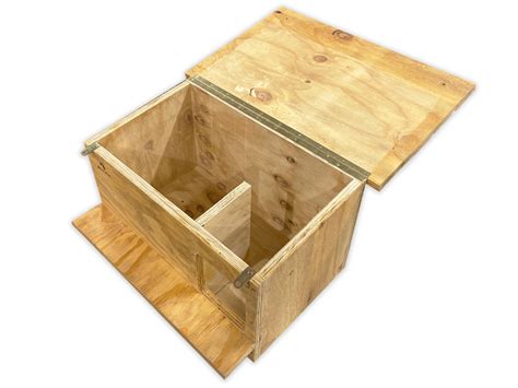 CAJA NIDO PARA LECHUZA EN MADERA TRATADA E0017179 92 00 Oryx