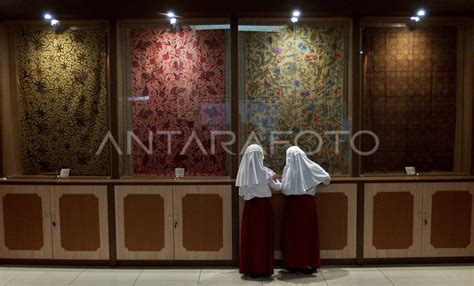 Pameran Tematik Batik Museum Ranggawarsita Antara Foto