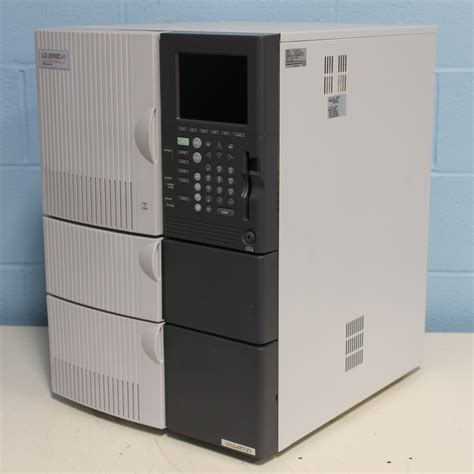 Refurbished Shimadzu LC 2010CHT HPLC System