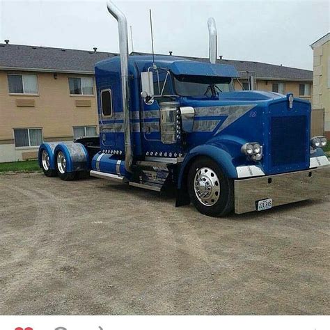 Kenworth W900 Custom Paint