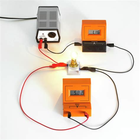 Simple Light Bulb Circuit Photograph by Science Photo Library