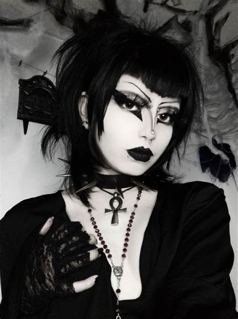 Trad Goth Makeup🕷️🖤 Maquillaje Gótico Maquillaje Emo Maquillaje Punky