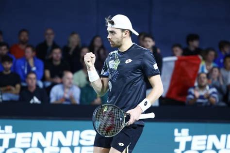 Tennis Benjamin Bonzi S Offre Casper Ruud Au Tournoi De Metz Et Se