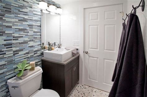 Remodeling A Bathroom With Mosaic Tile L Granite Transformations