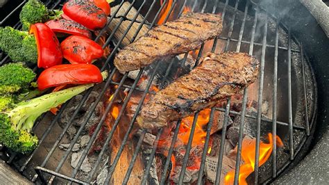 Wood Fire New York Strip Steaks On The Kamado Grill Youtube