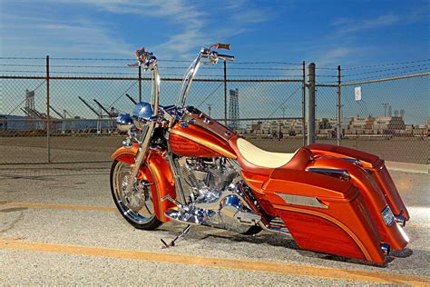 2006 Harley Davidson Road King Side View 05 - Lowrider