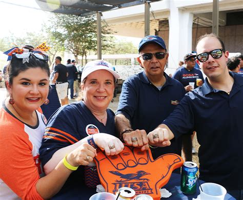 UTSA Alumni Association continues service to UTSA, members | UTSA Today